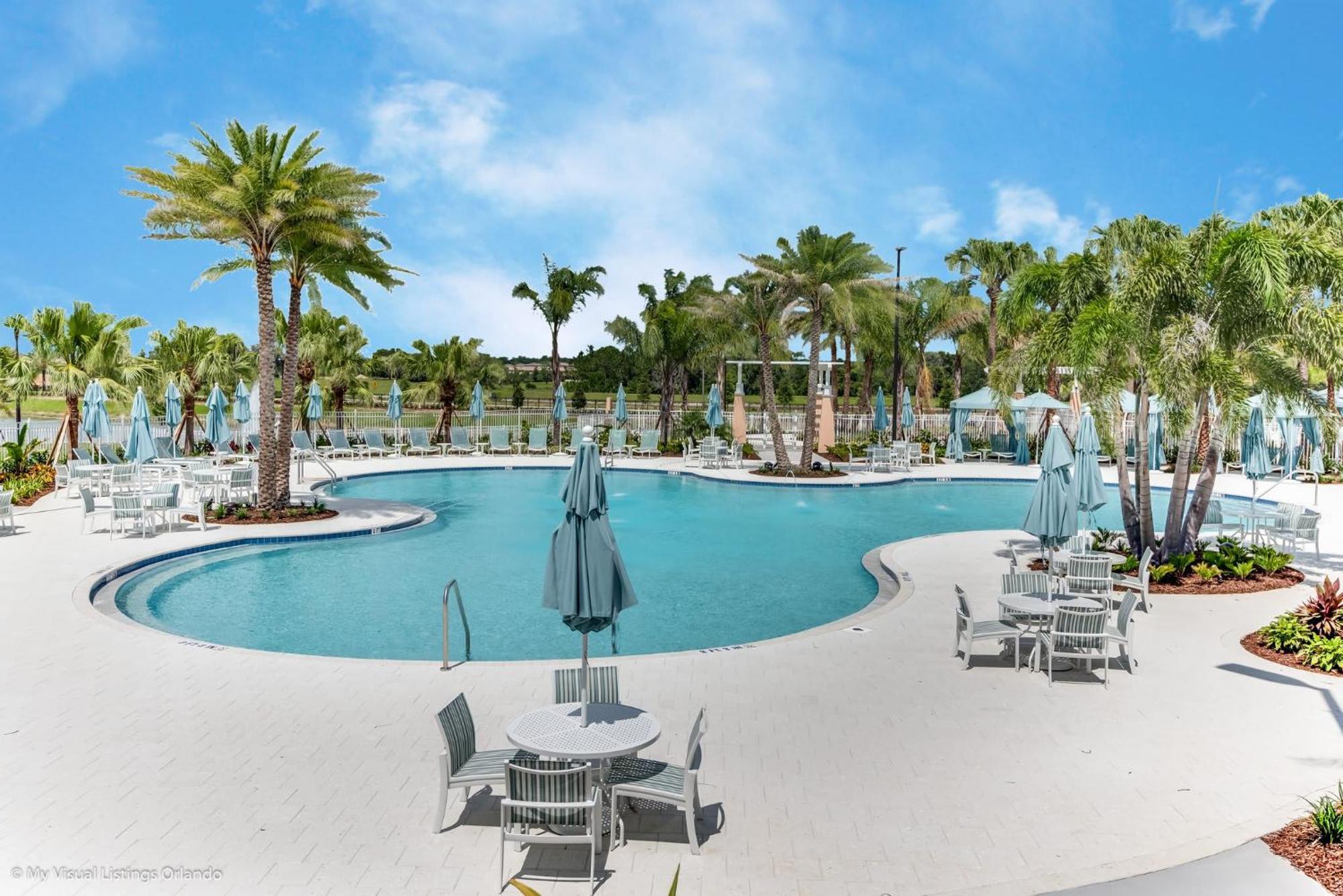 Solara With Themed And Private Pool Ferienhaus