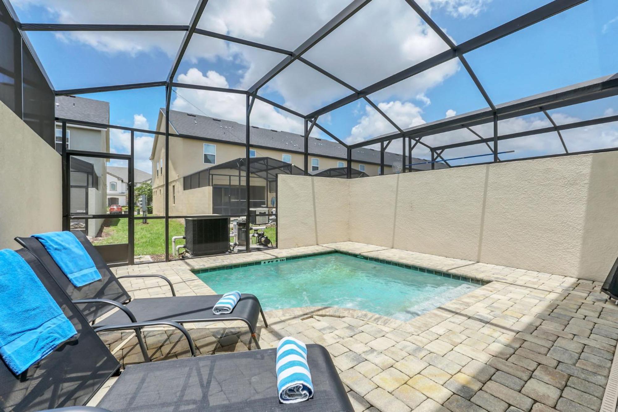 Solara With Themed And Private Pool *